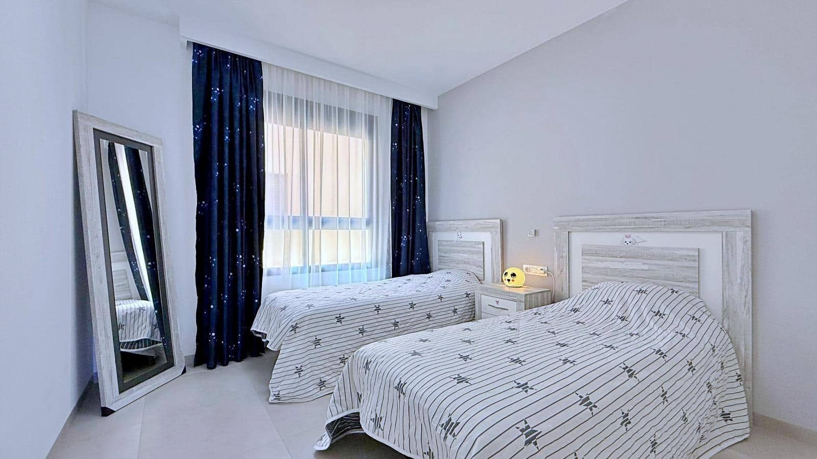 Apartamento de 3 habitaciones en Torre de la Horadada en venta con piscina - 365.000 € (Ref: 10017687)