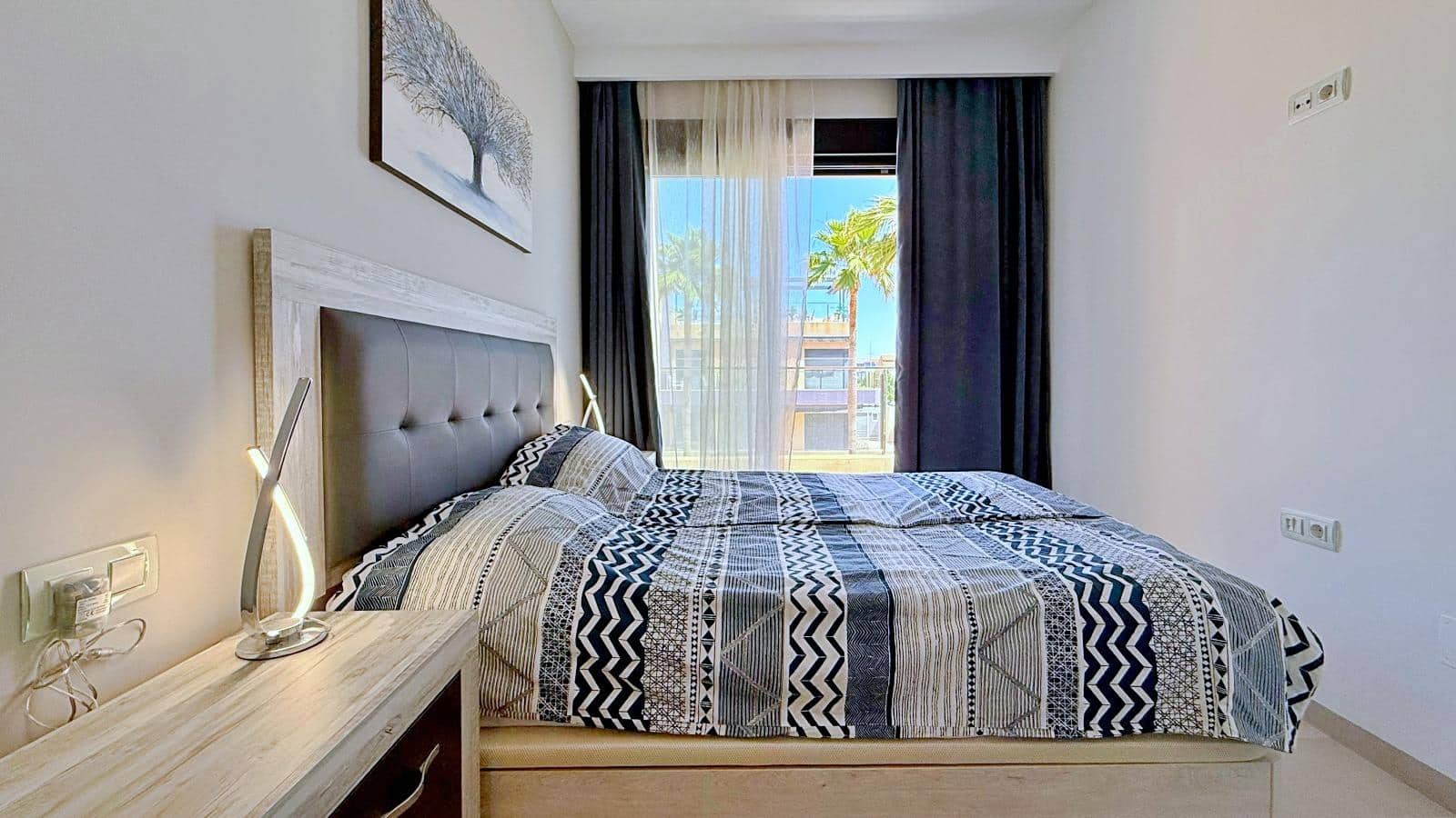 Apartamento de 3 habitaciones en Torre de la Horadada en venta con piscina - 365.000 € (Ref: 10017687)