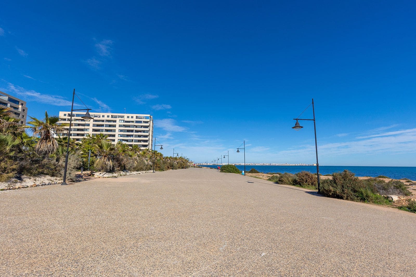 2 bedroom Apartment for sale in Punta Prima - € 345,000 (Ref: 10017688)