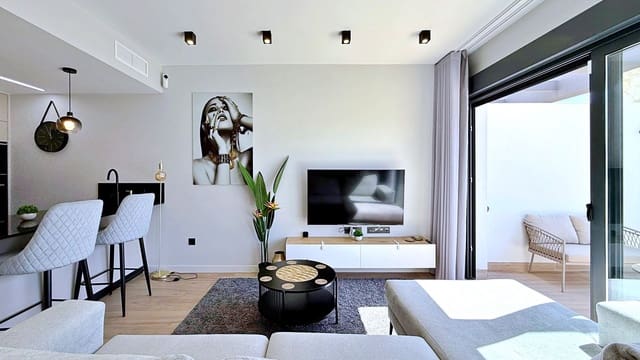 2 chambre Penthouse à vendre à Punta Prima, Orihuela - 379 000 € (Ref: 10017693)