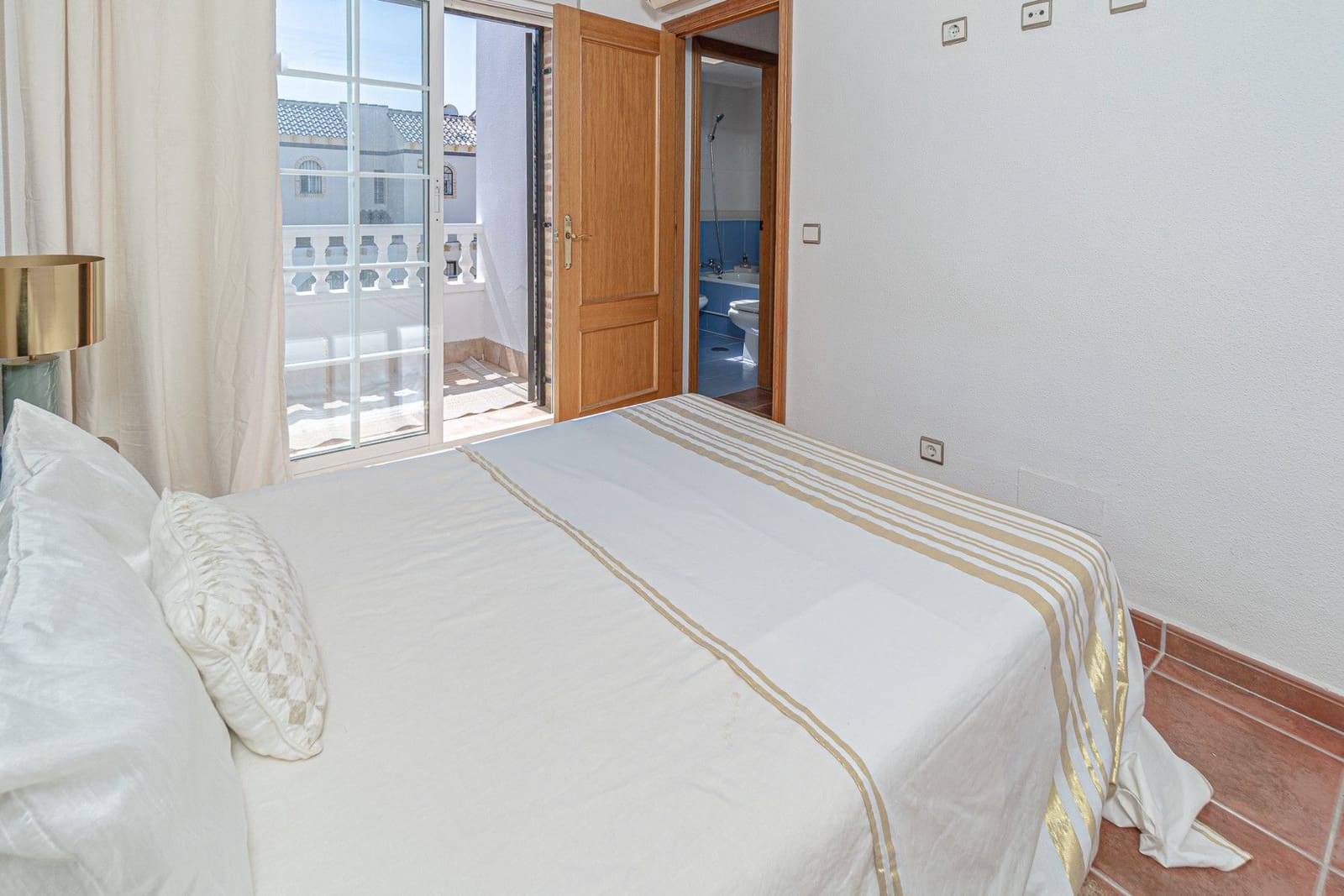 3 quarto Casa em Banda para venda em Orihuela Costa com piscina - 245 000 € (Ref: 10017694)