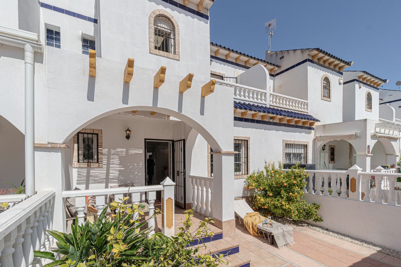 3 quarto Casa em Banda para venda em Orihuela Costa com piscina - 245 000 € (Ref: 10017694)