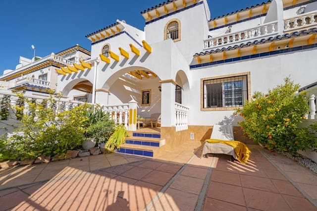 3 quarto Casa em Banda para venda em La Florida, Orihuela com piscina - 245 000 € (Ref: 10017694)