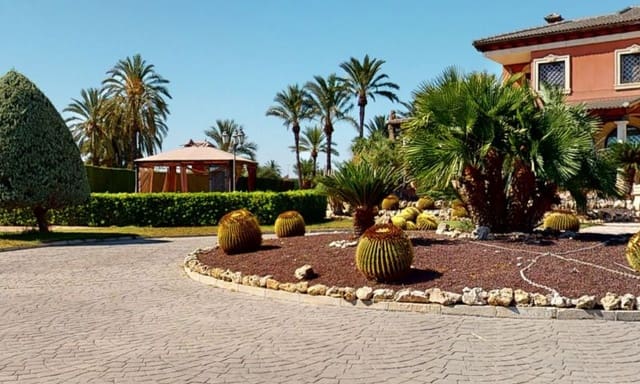 6 sovrum Villa till salu i Perleta, Elche / Elx med pool garage - 1 375 000 € (Ref: 10018604)