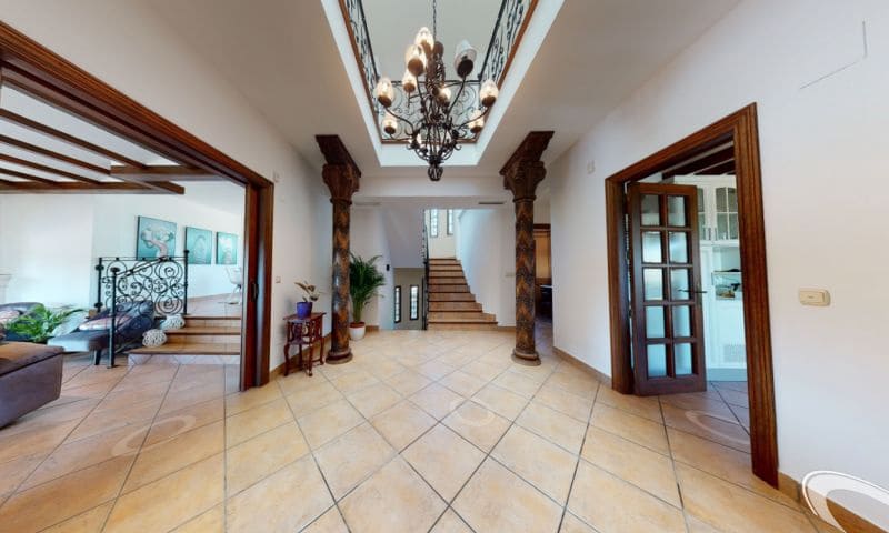 6 sovrum Villa till salu i Perleta med pool garage - 1 375 000 € (Ref: 10018604)