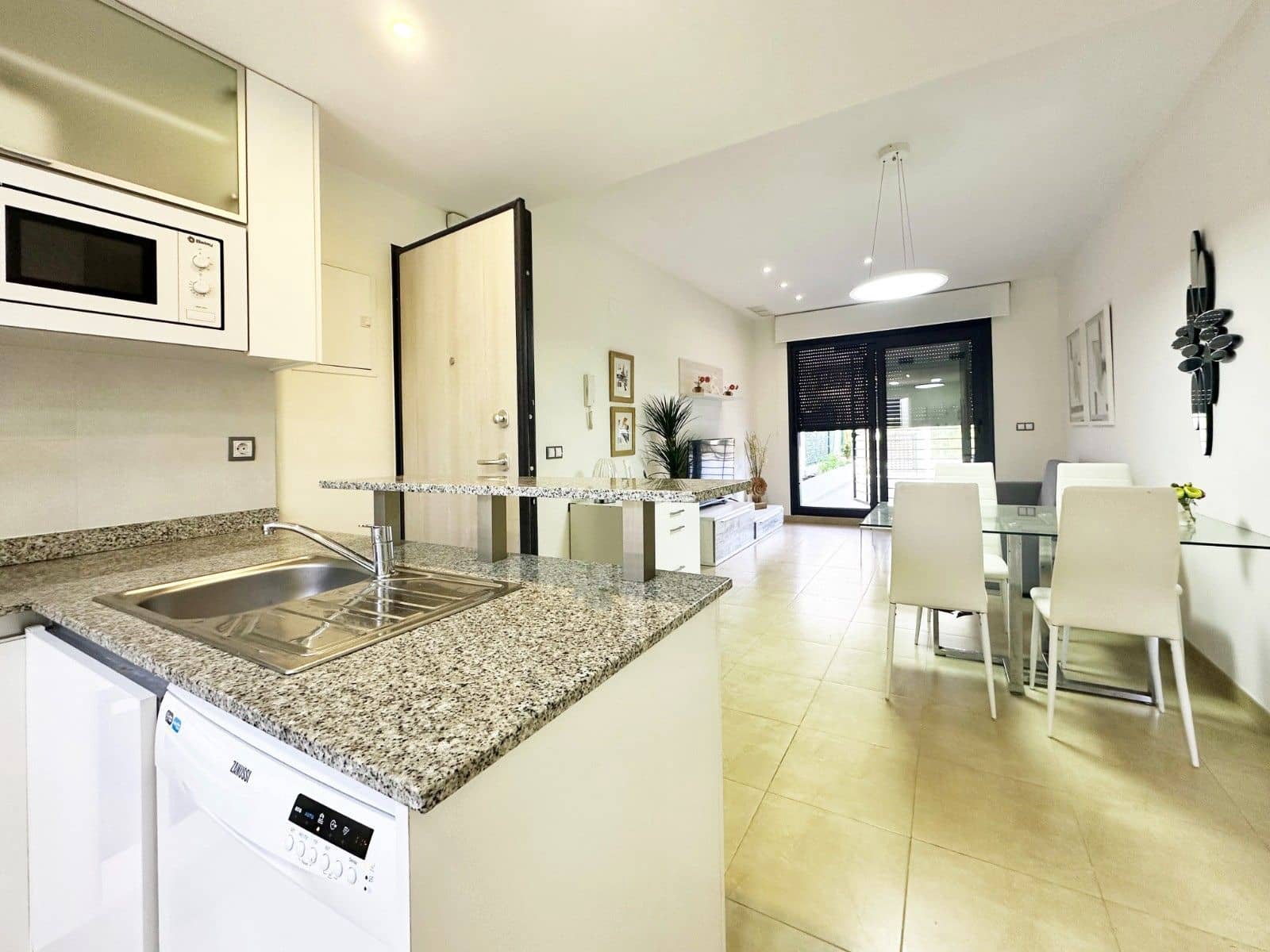 2 Zimmer Apartment zu verkaufen in Elche / Elx mit Pool - 280.000 € (Ref: 10021114)