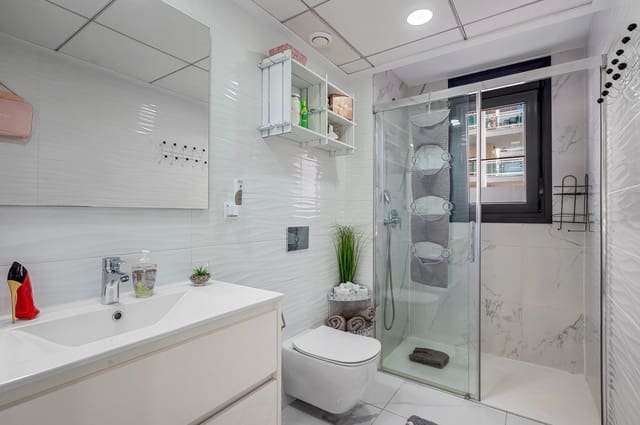 3 sypialnia Apartament na sprzedaż w Guardamar del Segura z basenem - 379 000 € (Ref: 10022645)