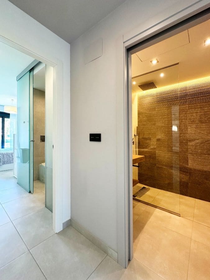 2 chambre Appartement à vendre à El Raso avec piscine - 289 000 € (Ref: 10024372)
