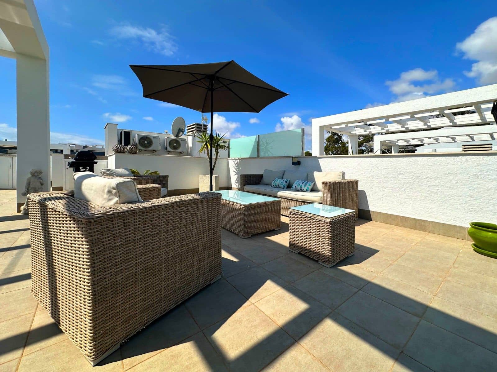 2 chambre Appartement à vendre à El Raso avec piscine - 289 000 € (Ref: 10024372)