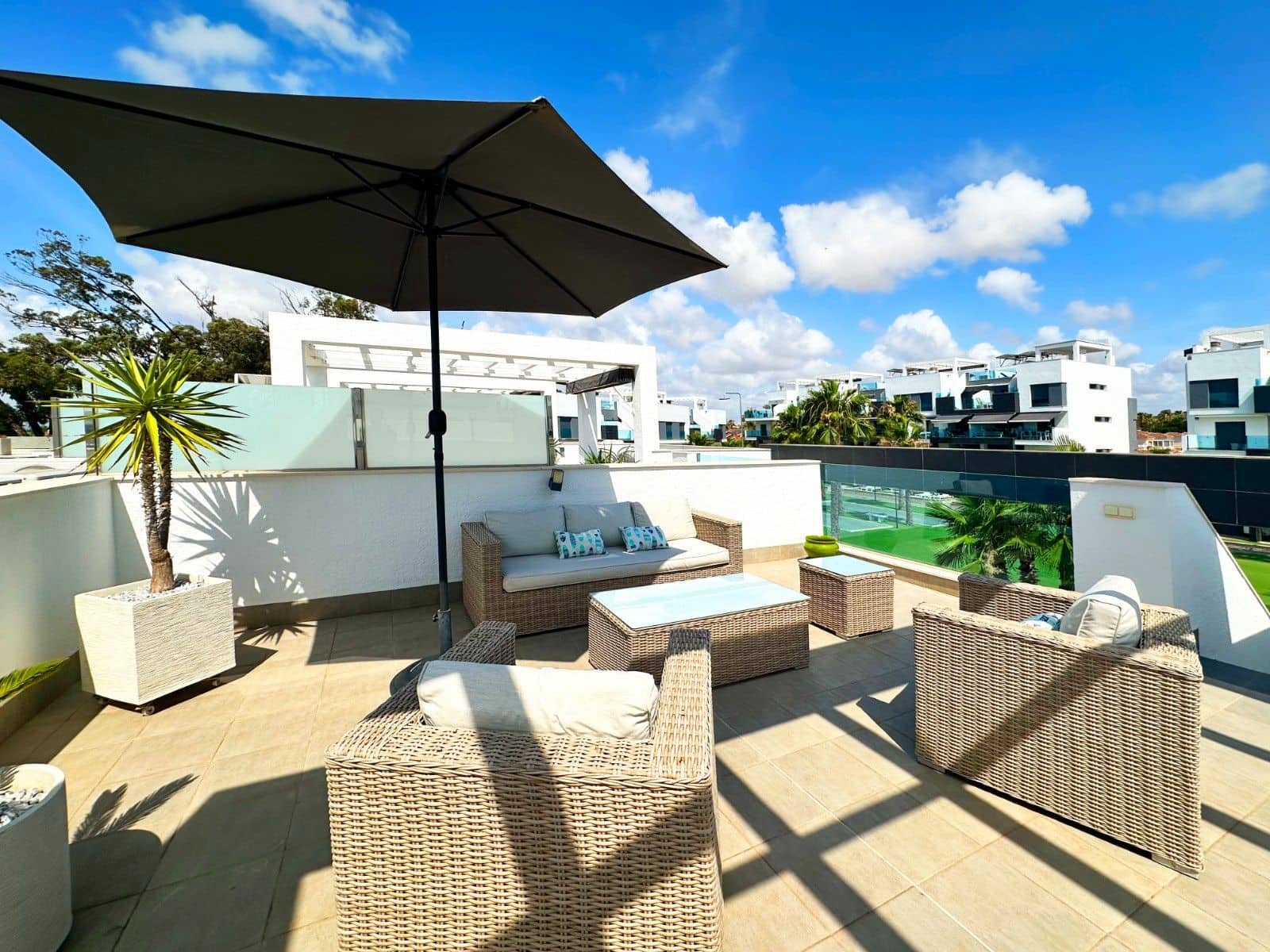 2 chambre Appartement à vendre à El Raso avec piscine - 289 000 € (Ref: 10024372)