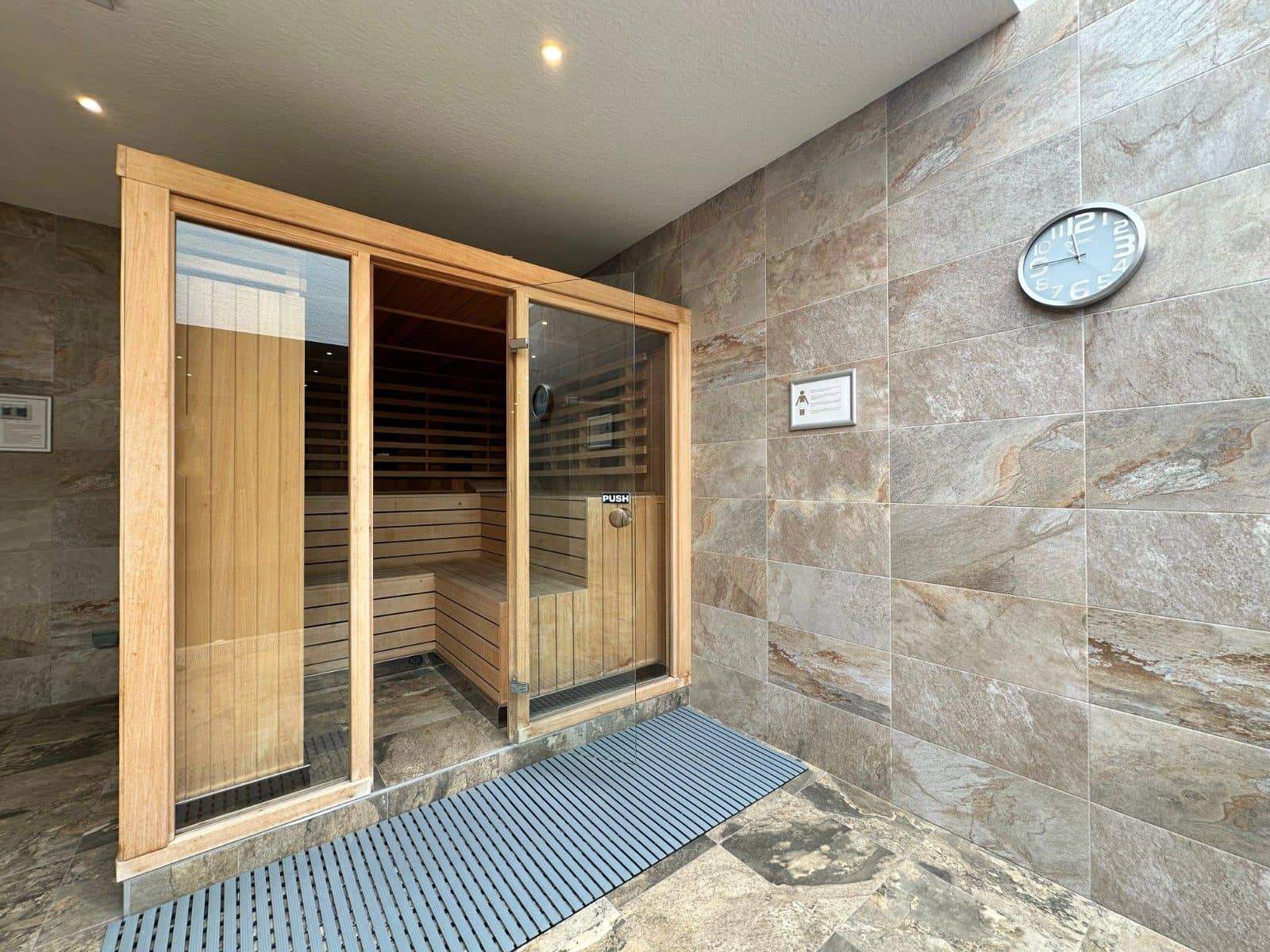 2 chambre Appartement à vendre à El Raso avec piscine - 289 000 € (Ref: 10024372)