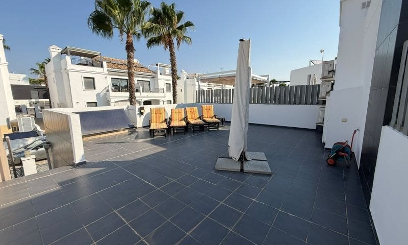 2 soverom Villa til salgs i Orihuela Costa med svømmebasseng - € 236 995 (Ref: 10025921)