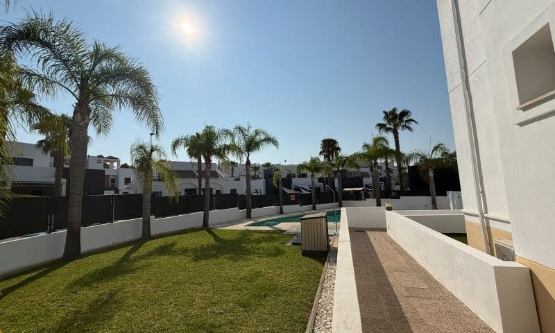 2 soverom Villa til salgs i Orihuela Costa med svømmebasseng - € 236 995 (Ref: 10025921)