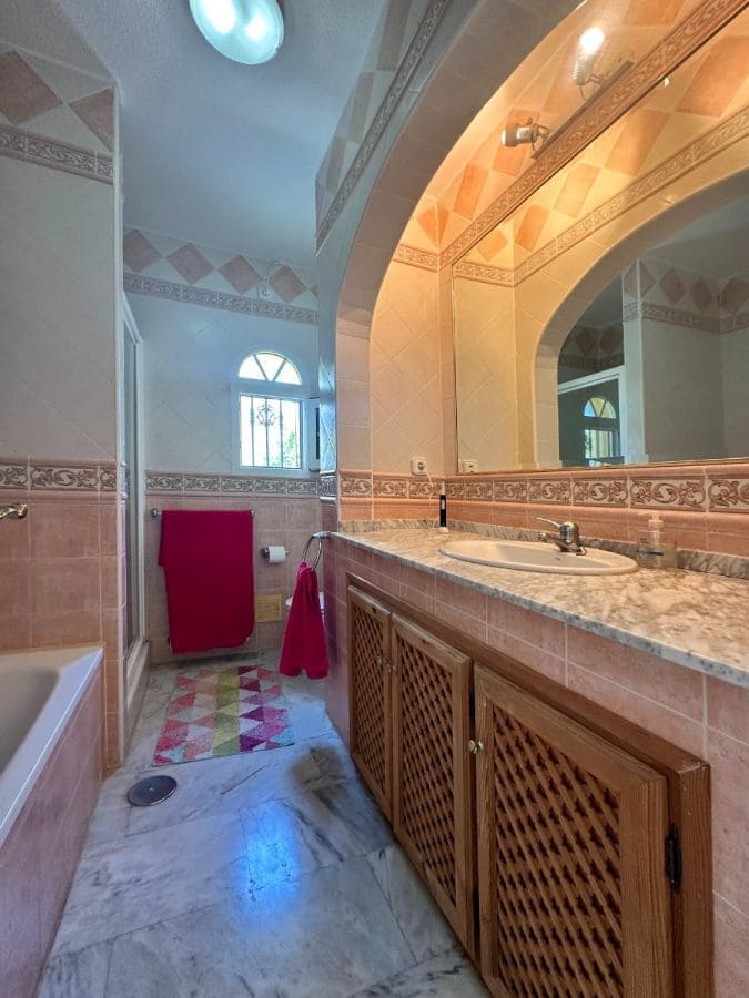 Chalet de 3 habitaciones en Las Ramblas Golf en venta con piscina - 529.000 € (Ref: 10025924)