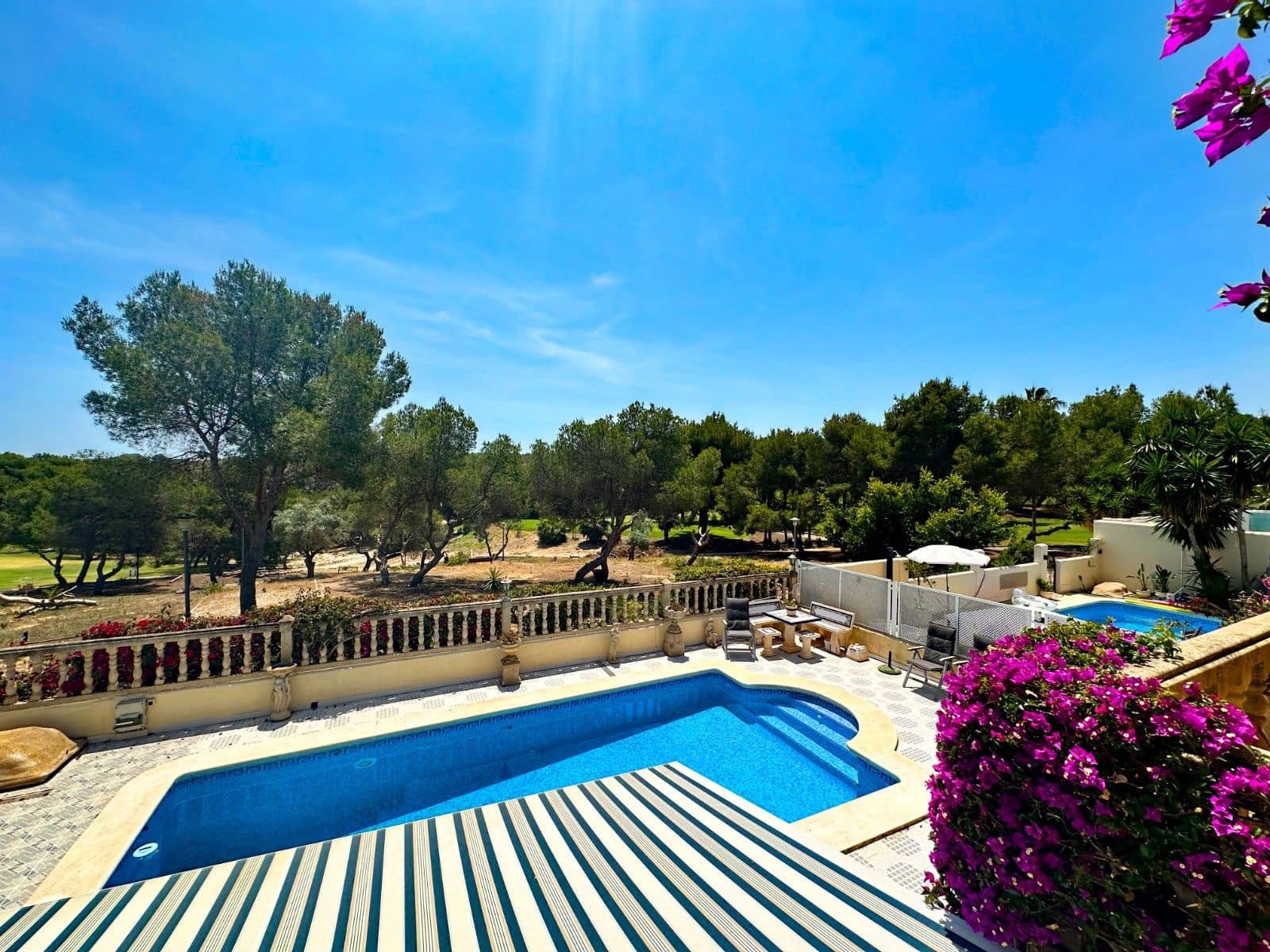 Chalet de 3 habitaciones en Las Ramblas Golf en venta con piscina - 529.000 € (Ref: 10025924)