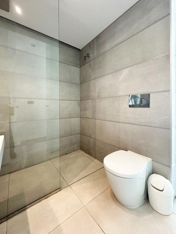 Apartamento de 2 habitaciones en Guardamar del Segura en venta con piscina - 289.000 € (Ref: 10025925)