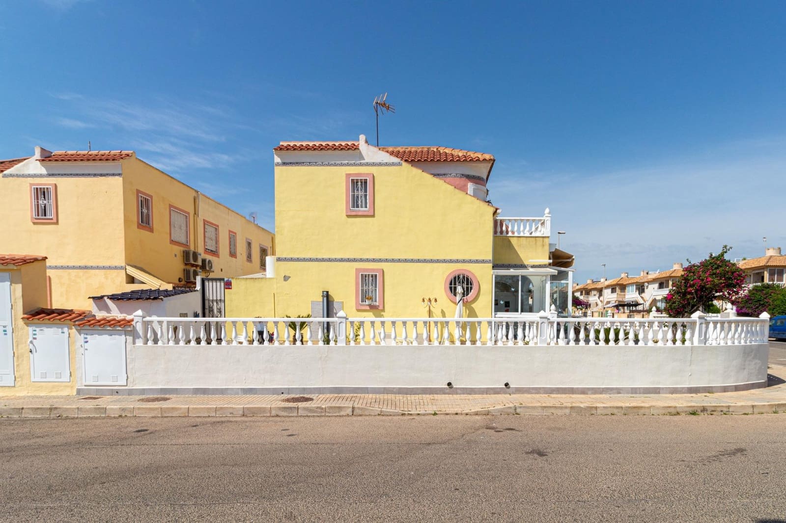 2 chambre Villa/Maison Mitoyenne à vendre à La Regia avec piscine - 229 000 € (Ref: 10027469)