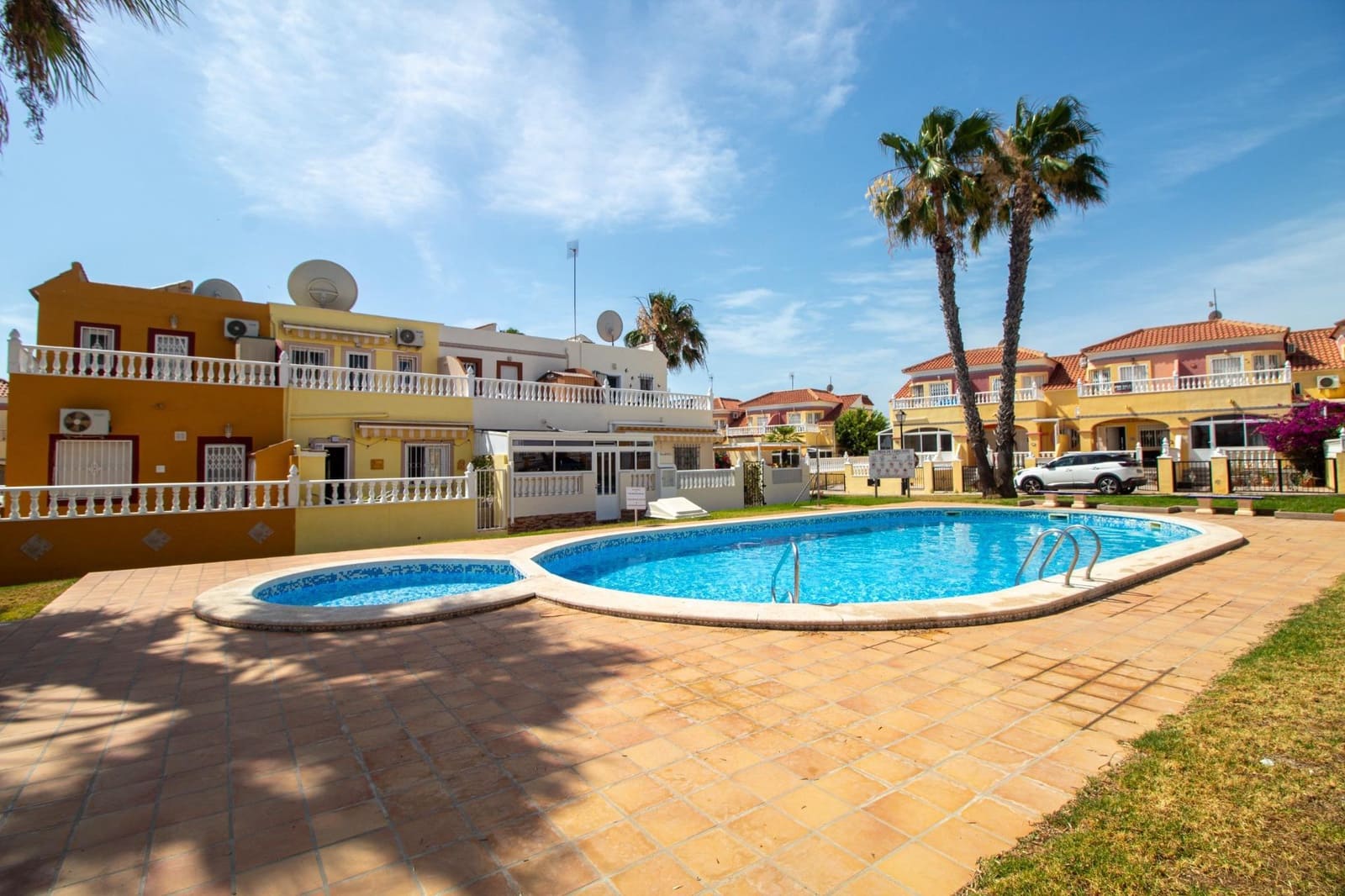 2 chambre Villa/Maison Mitoyenne à vendre à La Regia avec piscine - 229 000 € (Ref: 10027469)