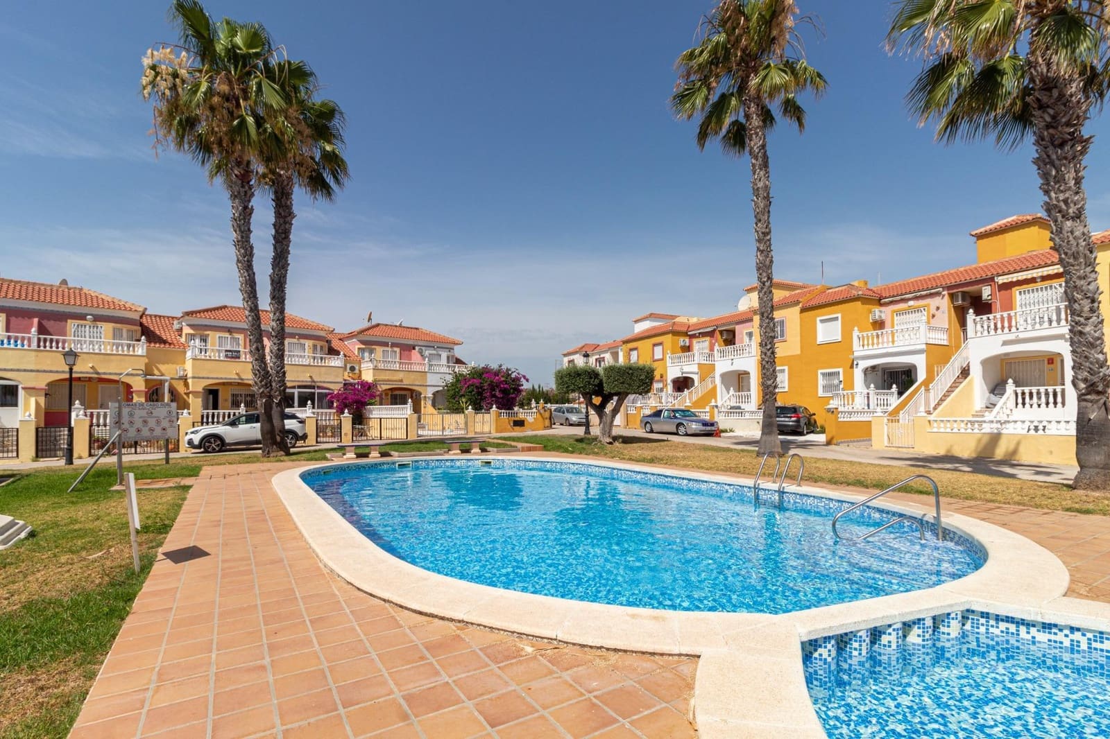 2 chambre Villa/Maison Mitoyenne à vendre à La Regia avec piscine - 229 000 € (Ref: 10027469)