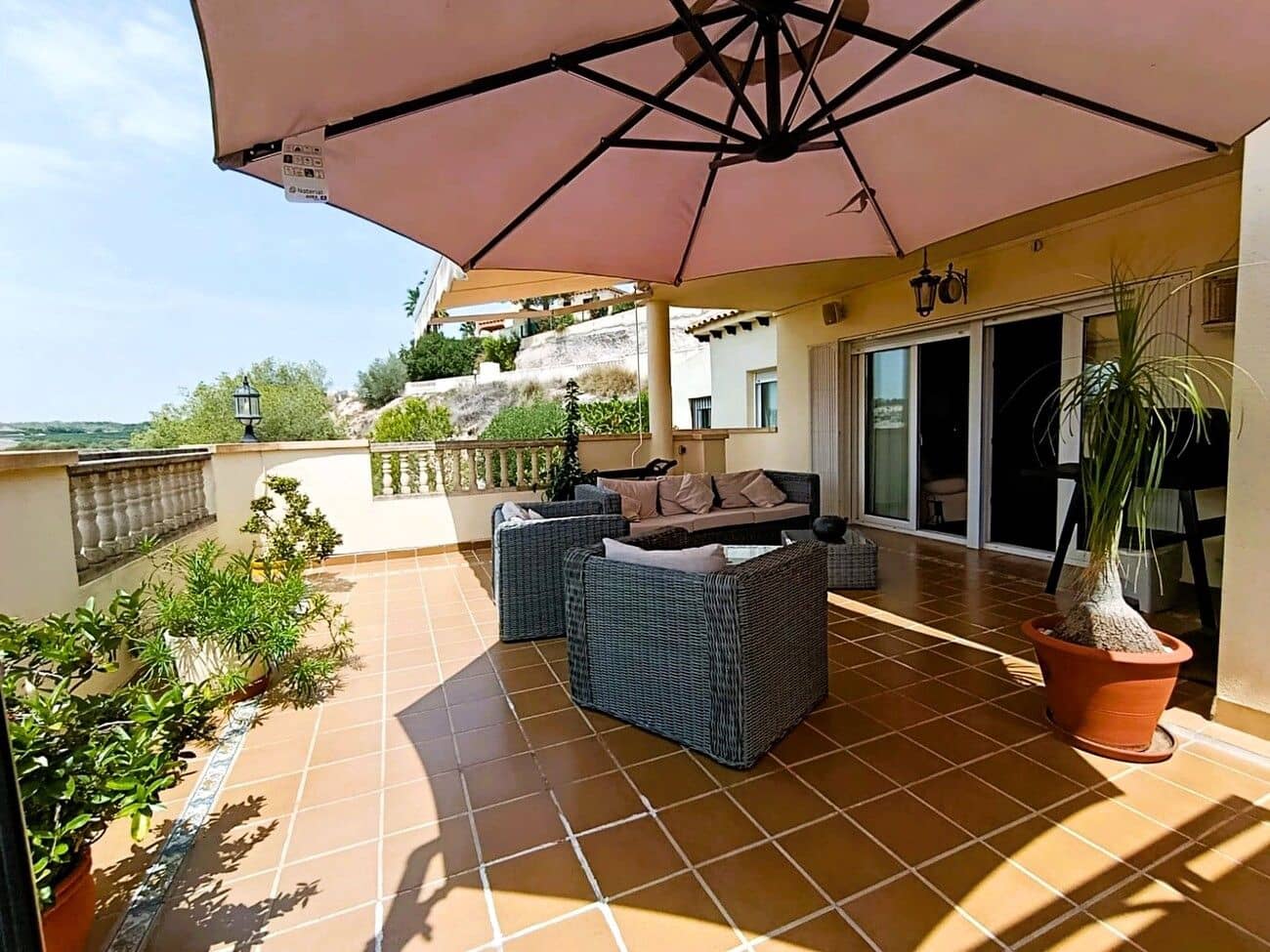 4 soveværelse Villa til salg i Las Ramblas Golf med swimmingpool - € 635.000 (Ref: 10027473)