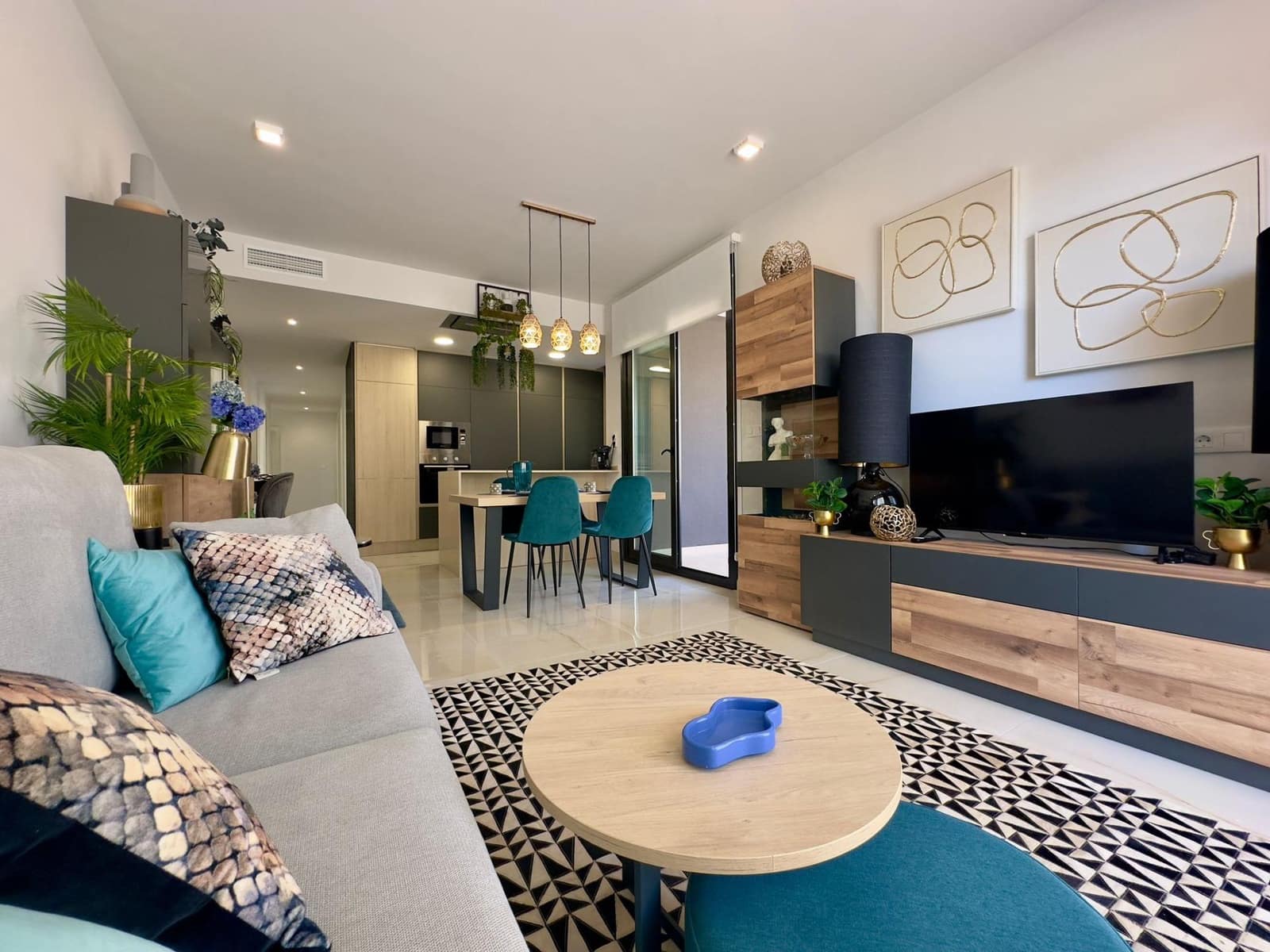 3 sovrum Lägenhet till salu i Orihuela Costa med pool garage - 589 900 € (Ref: 10028131)