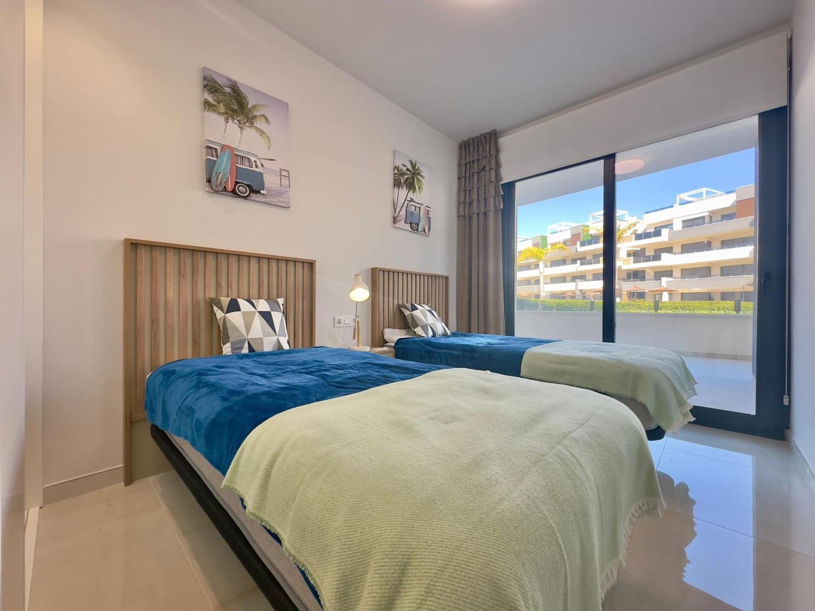 3 sovrum Lägenhet till salu i Orihuela Costa med pool garage - 589 900 € (Ref: 10028131)