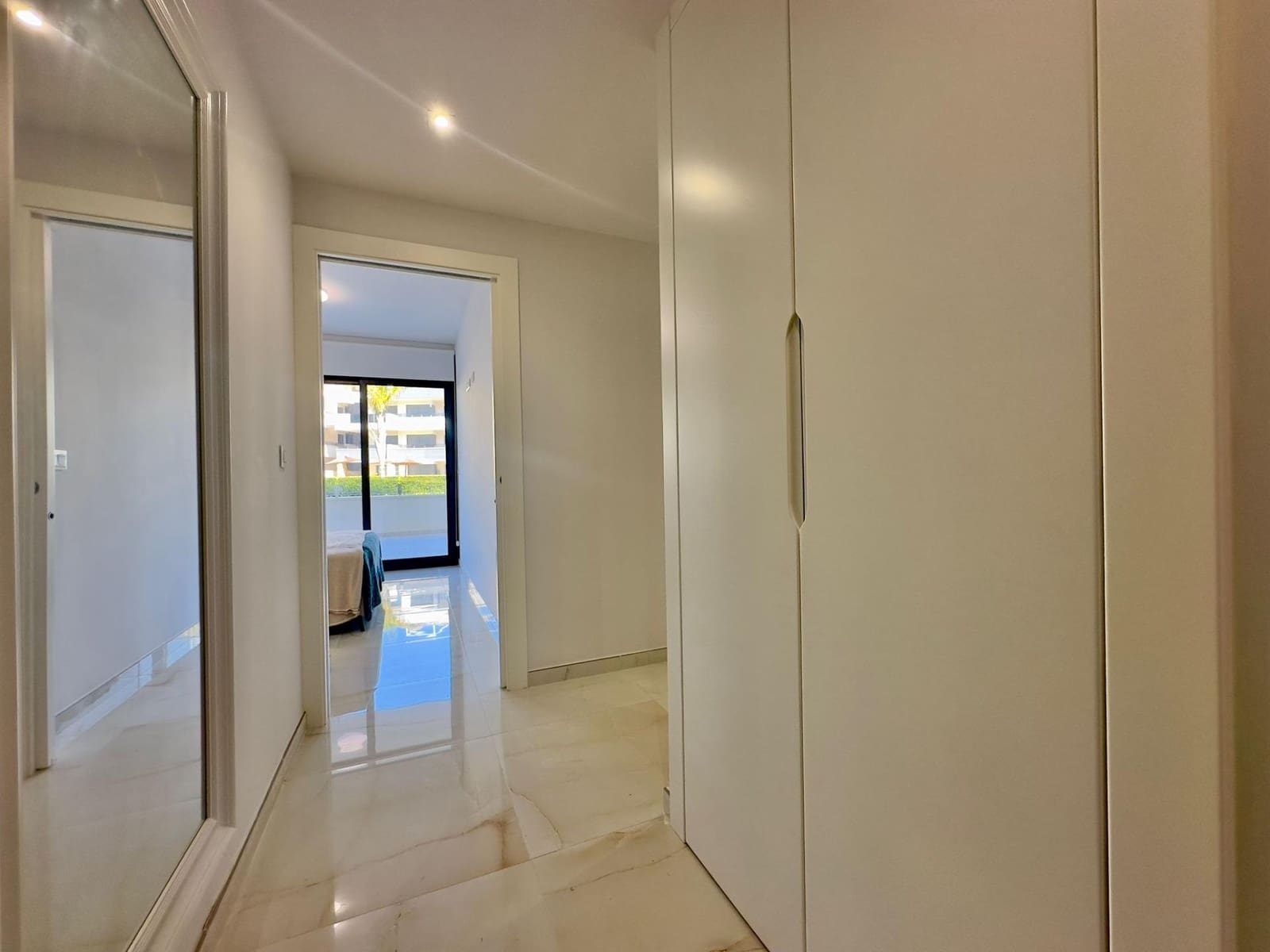 3 sovrum Lägenhet till salu i Orihuela Costa med pool garage - 589 900 € (Ref: 10028131)