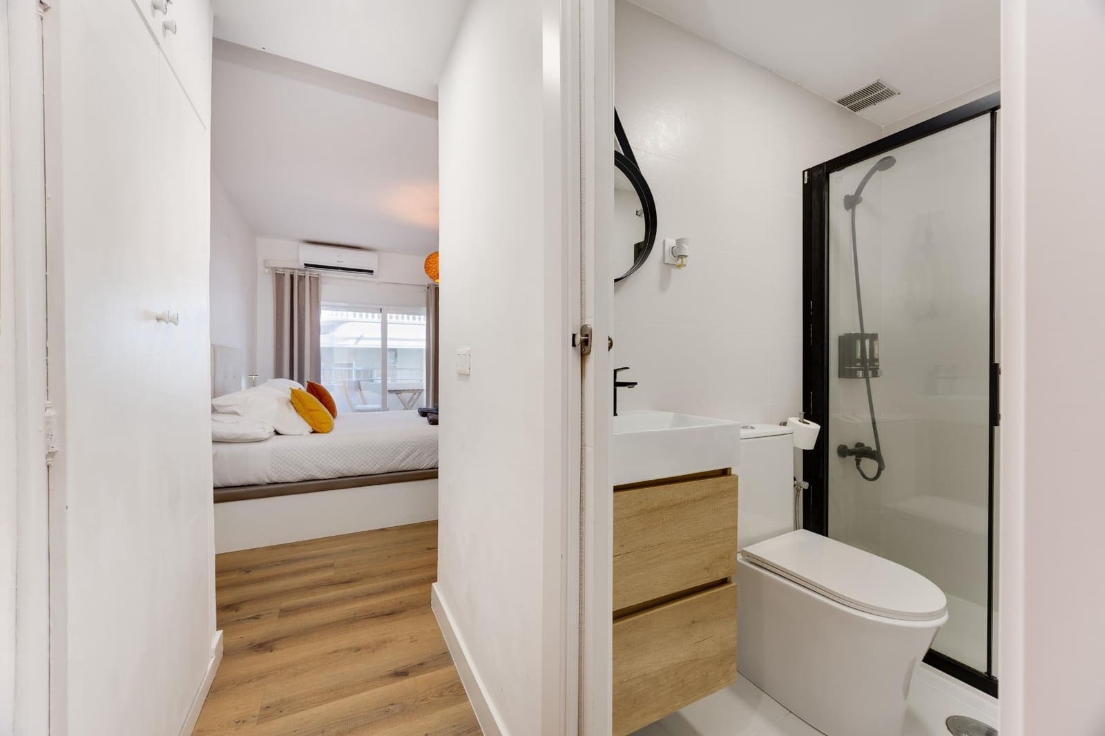 Estúdio para venda em Torrevieja - 125 000 € (Ref: 10030718)