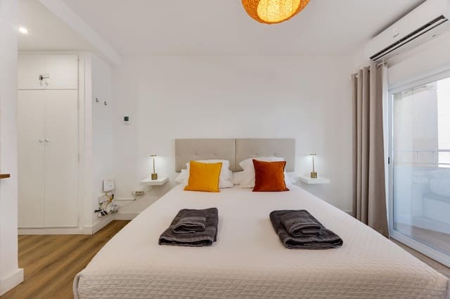 Estúdio para venda em Torrevieja - 125 000 € (Ref: 10030718)