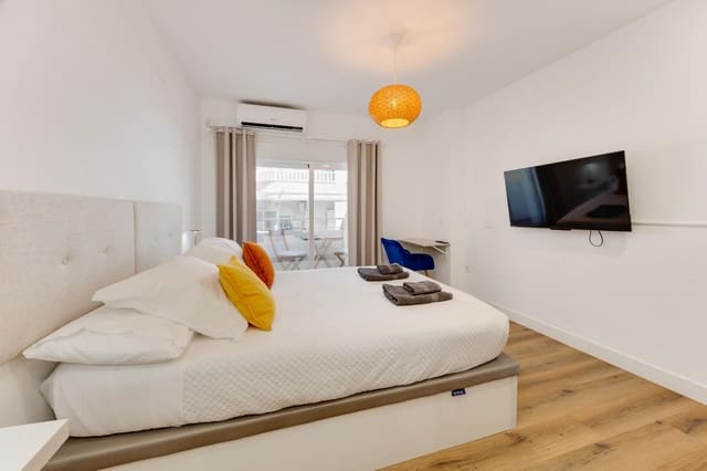 Estúdio para venda em Torrevieja - 125 000 € (Ref: 10030718)
