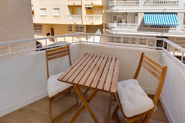 Estúdio para venda em Torrevieja - 125 000 € (Ref: 10030718)