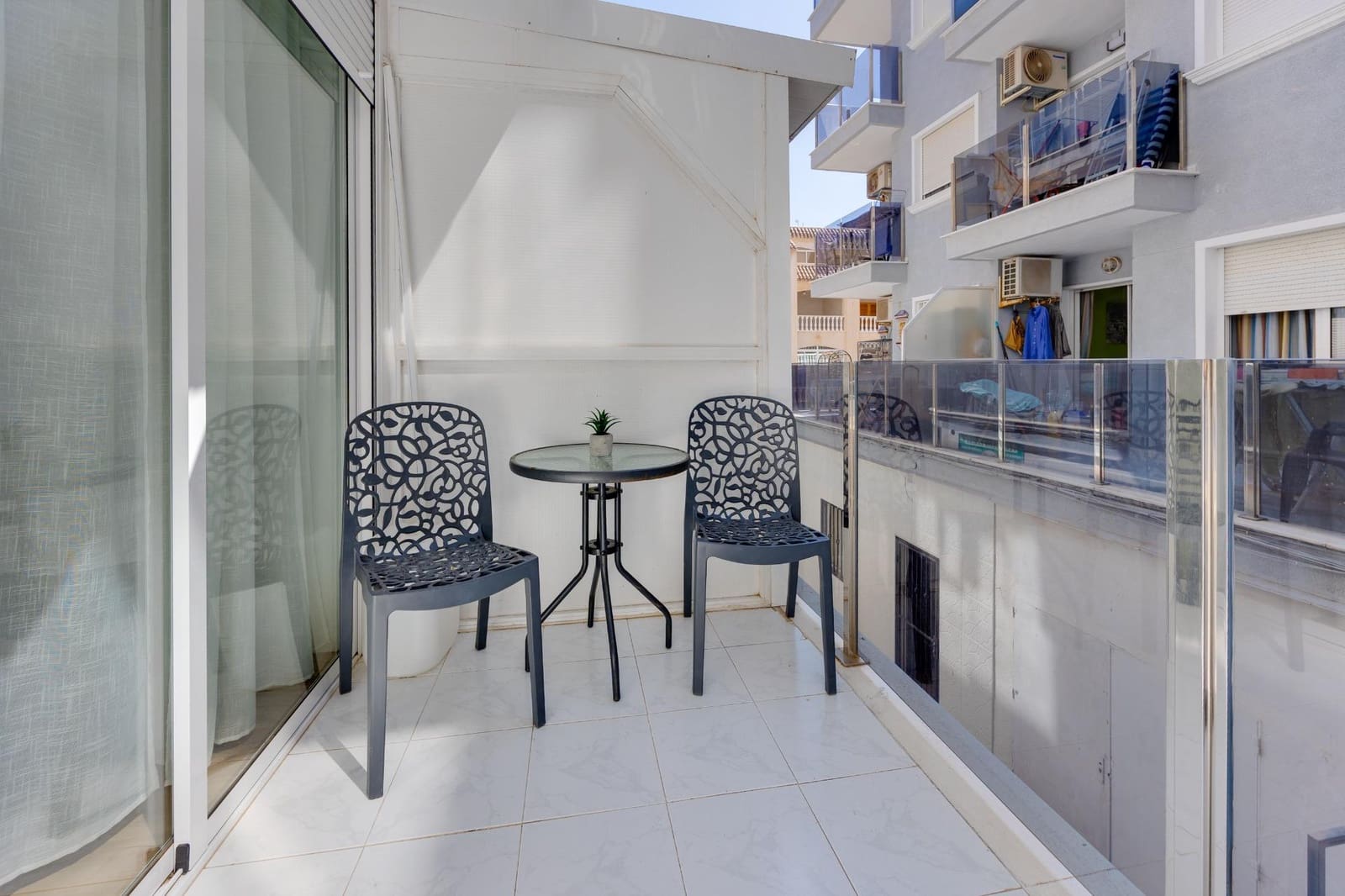 Studio na sprzedaż w Torrevieja - 98 000 € (Ref: 10030719)