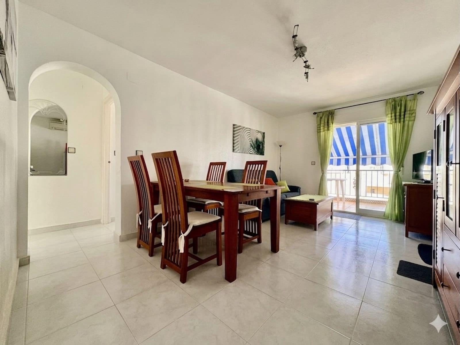 Apartamento de 3 habitaciones en La Florida en venta con piscina - 179.000 € (Ref: 10035560)