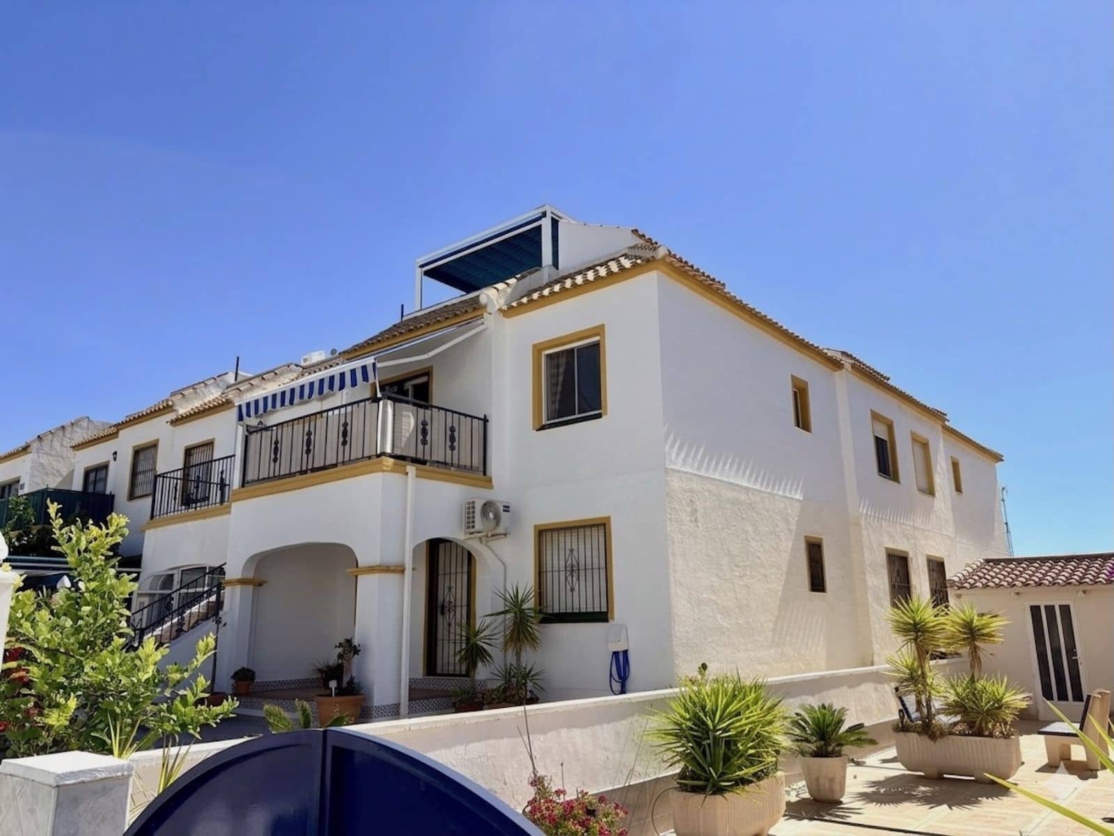 Apartamento de 3 habitaciones en La Florida en venta con piscina - 179.000 € (Ref: 10035560)