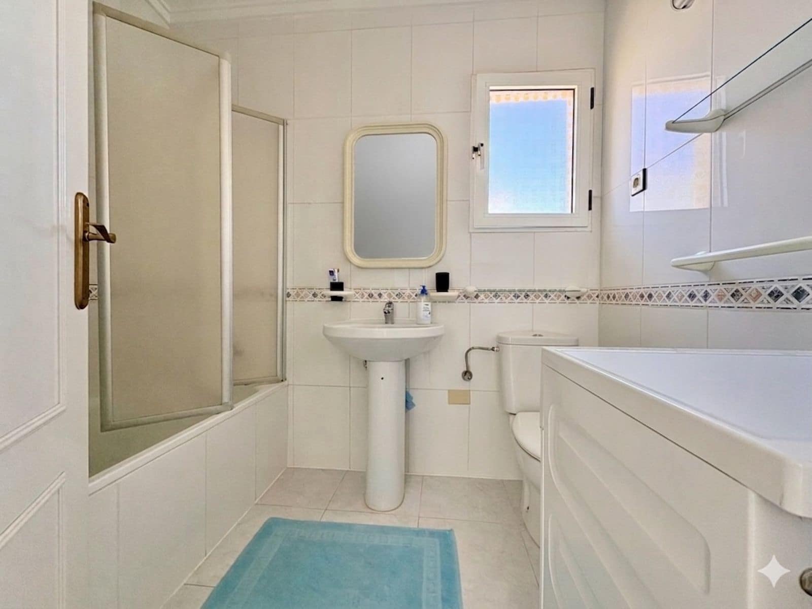 Apartamento de 3 habitaciones en La Florida en venta con piscina - 179.000 € (Ref: 10035560)