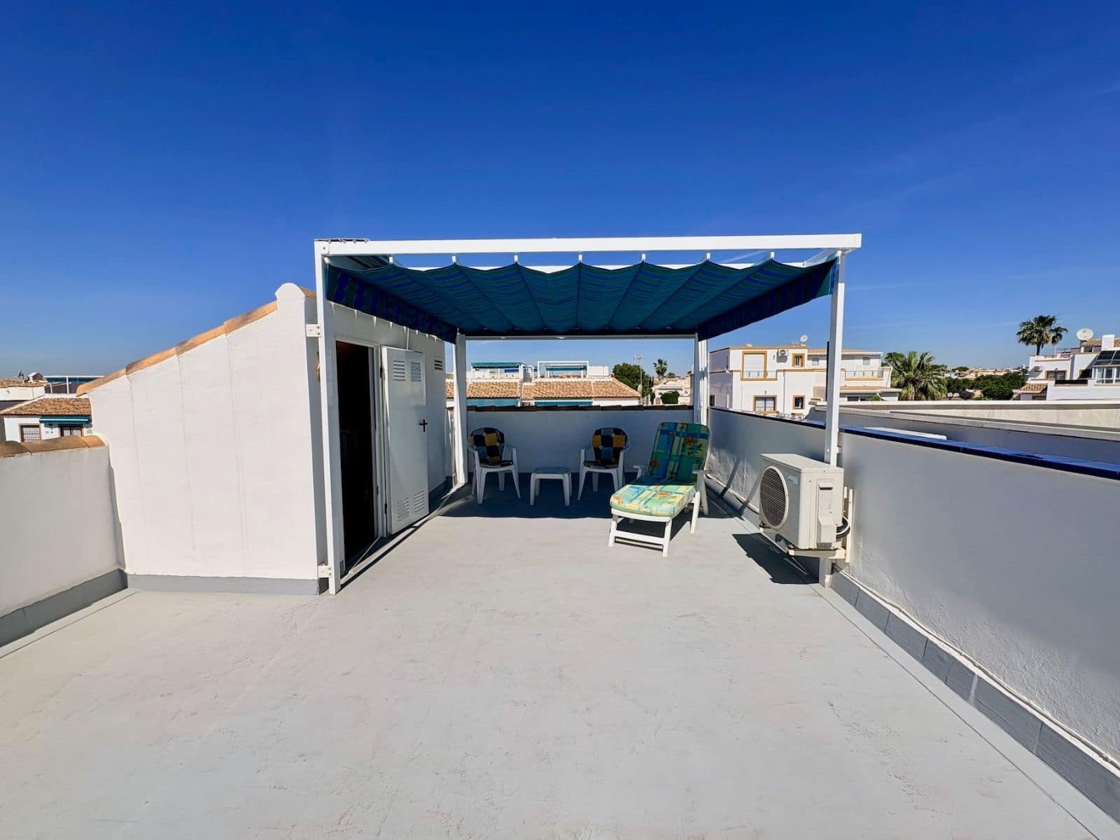 Apartamento de 3 habitaciones en La Florida en venta con piscina - 179.000 € (Ref: 10035560)