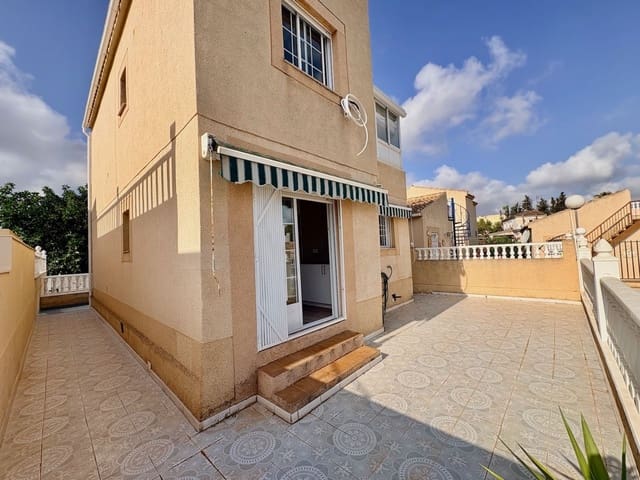 4 bedroom Townhouse for sale in Los Balcones with pool - € 270,000 (Ref: 10035565)
