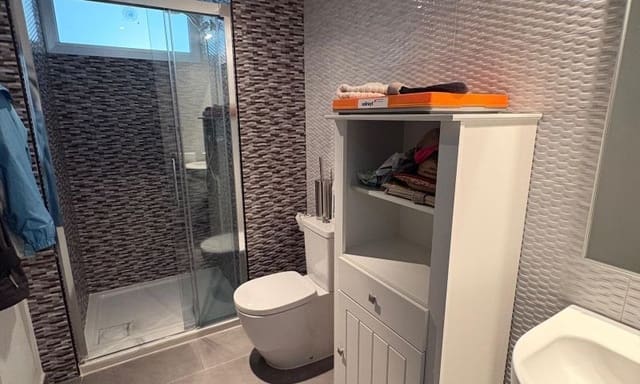 2 makuuhuone Huoneisto myytävänä paikassa Orihuela mukana uima-altaan - 339 995 € (Ref: 10037577)