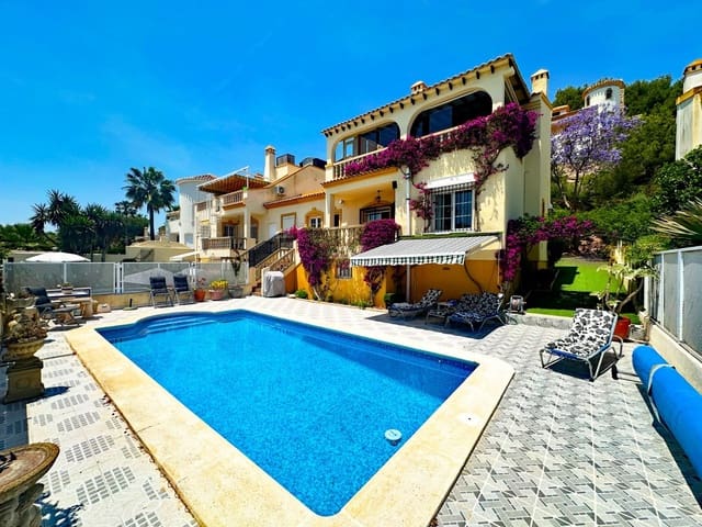3 slaapkamer Villa te koop in Las Ramblas Golf, Orihuela met zwembad - € 529.000 (Ref: 10037582)