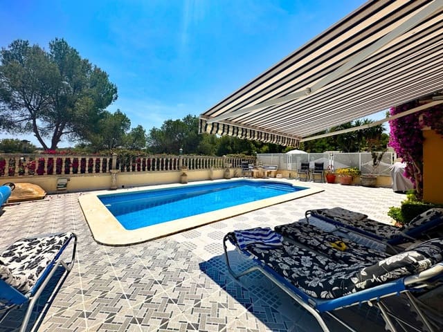 3 slaapkamer Villa te koop in Las Ramblas Golf, Orihuela met zwembad - € 529.000 (Ref: 10037582)