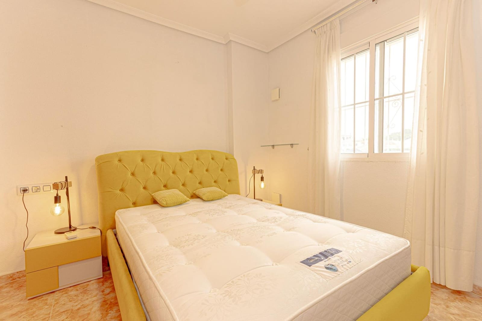 3 soverom Villa til leie i Filipinas med svømmebasseng - € 1 500 (Ref: 10041318)