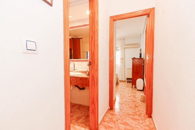 3 soverom Villa til leie i Las Filipinas med svømmebasseng - € 1 500 (Ref: 10041318)