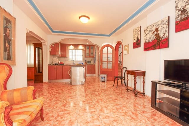 3 soverom Villa til leie i Las Filipinas med svømmebasseng - € 1 500 (Ref: 10041318)