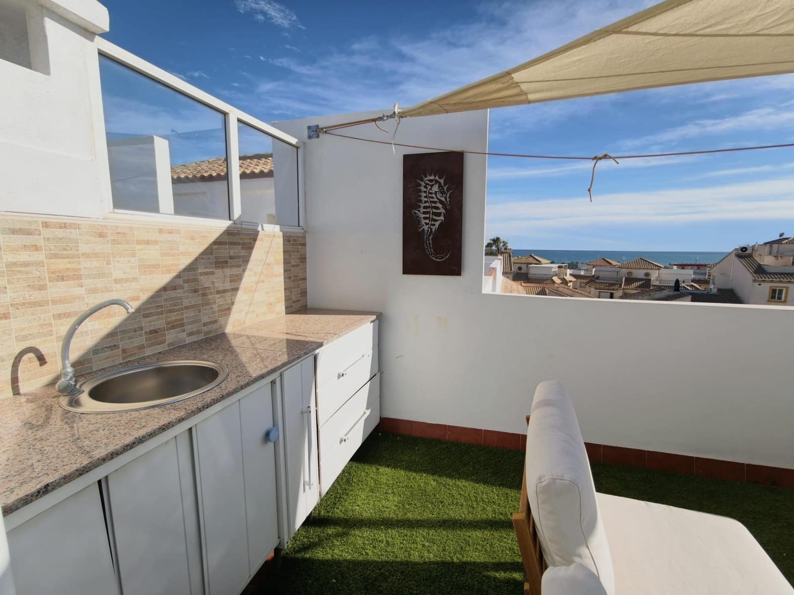 2 soverom Penthouse til salgs i Orihuela Costa med svømmebasseng - € 215 000 (Ref: 10043209)