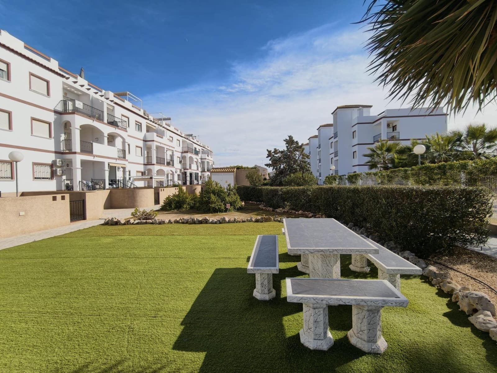 2 soverom Penthouse til salgs i Orihuela Costa med svømmebasseng - € 215 000 (Ref: 10043209)
