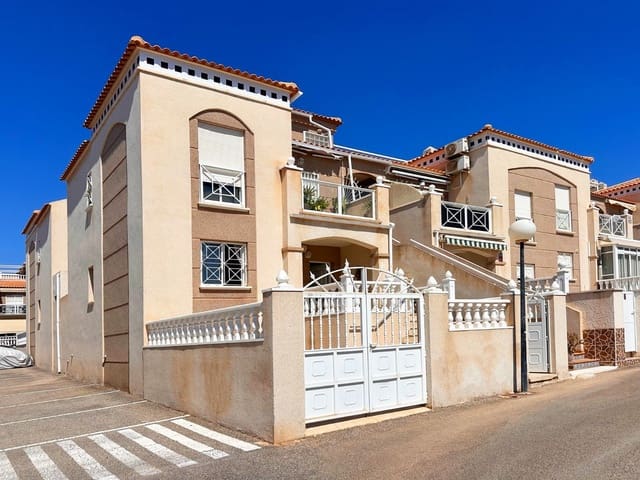 2 makuuhuone Bungalow myytävänä paikassa Torreblanca, Torrevieja mukana uima-altaan - 179 950 € (Ref: 10043210)