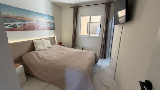 1 quarto Apartamento para venda em Torrevieja com piscina - 159 900 € (Ref: 10043212)