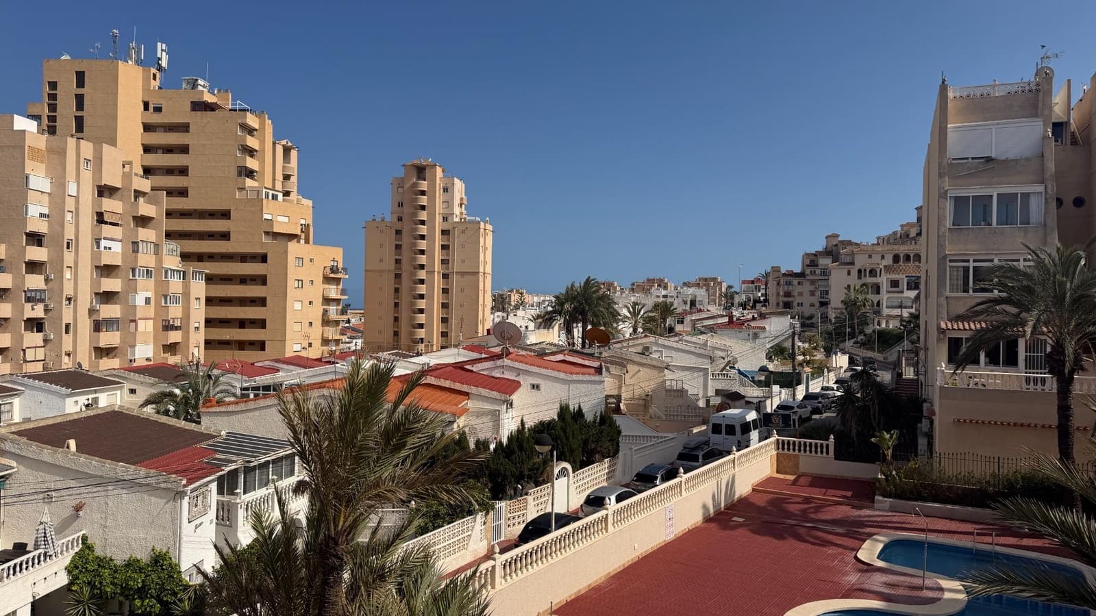 1 quarto Apartamento para venda em Torrevieja com piscina - 159 900 € (Ref: 10043212)