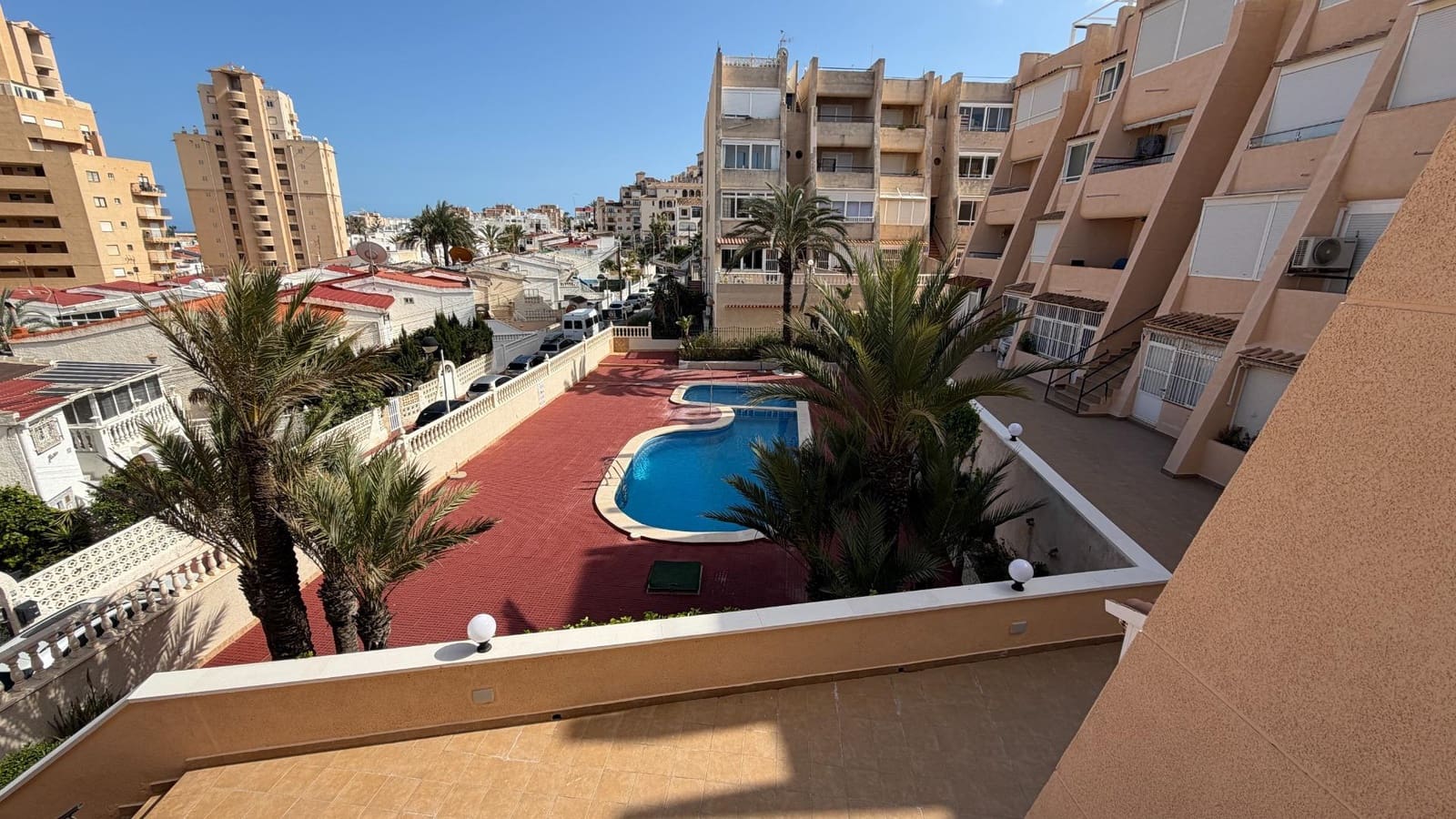 1 quarto Apartamento para venda em Torrevieja com piscina - 159 900 € (Ref: 10043212)