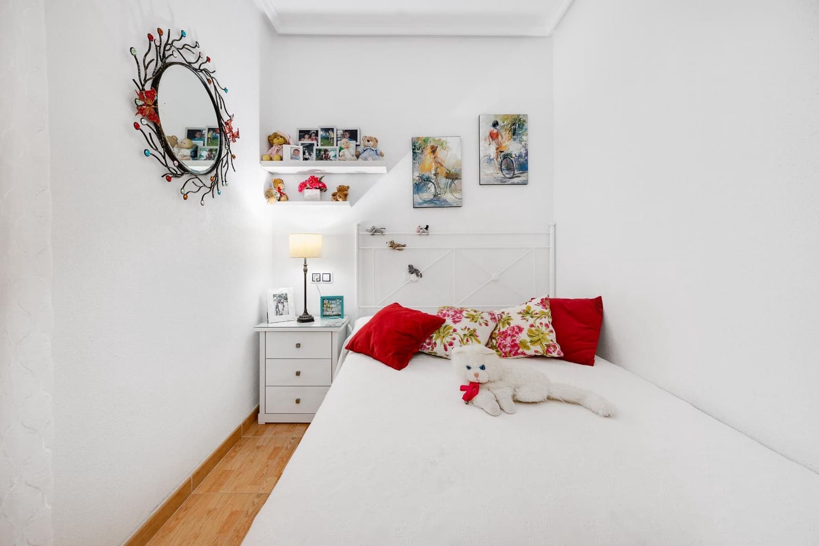 2 slaapkamer Appartement te koop in Torrevieja - € 139.990 (Ref: 10045238)